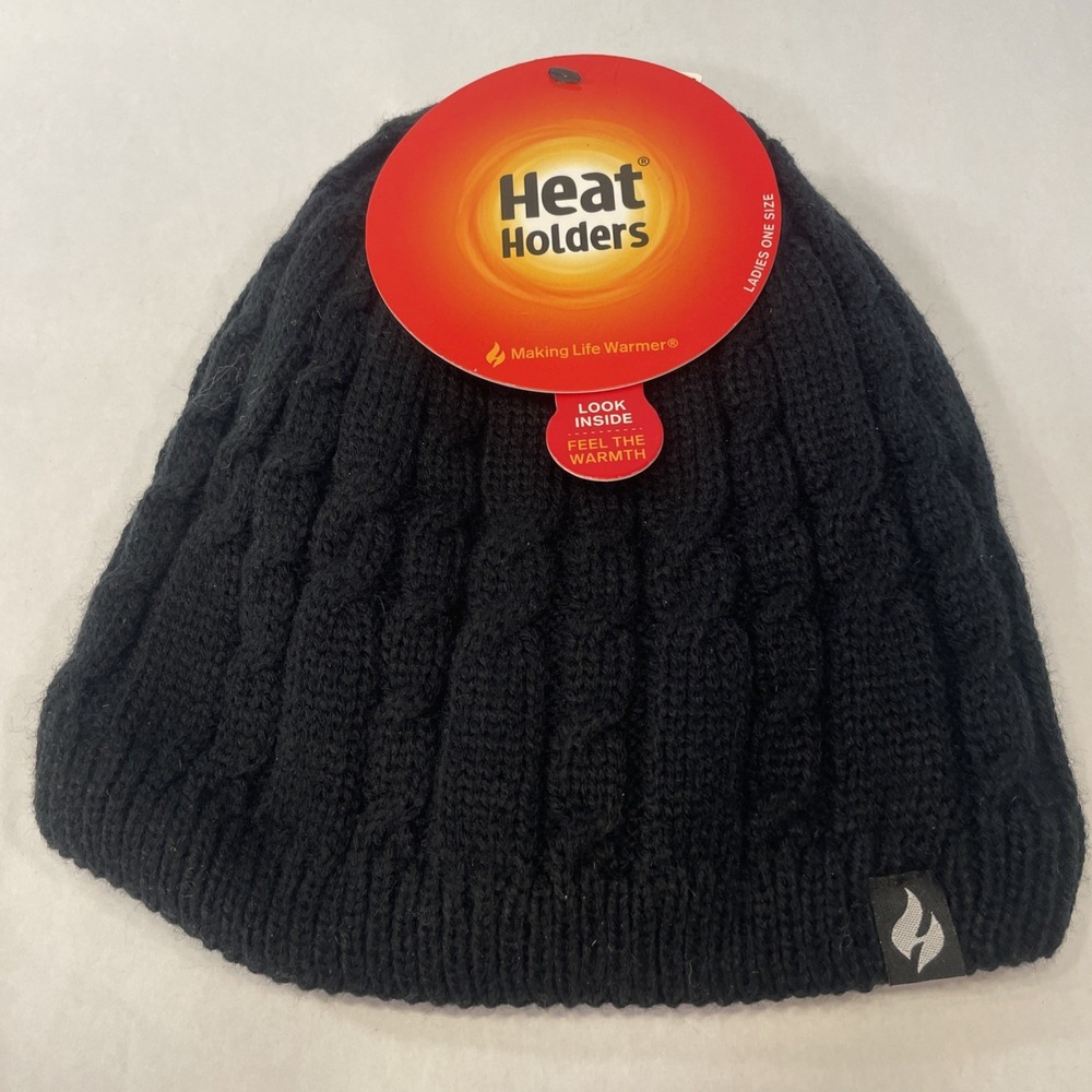 NWT Heatholders Alesund Cable Knit Hat in Black